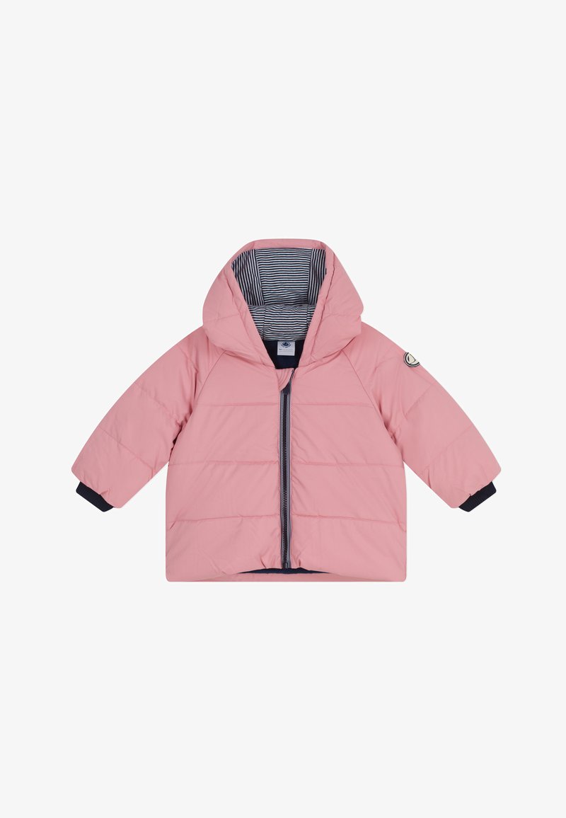 Giacca imbottita rosa con cappuccio, righe blu navy all'interno e polsini a contrasto. Chiusura con zip verticale e patch del logo sulla manica.