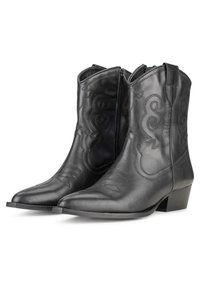 Stivali da cowboy neri in pelle con punta affusolata, modelli a spirale ricamati, chiusura con zip e tacco basso. Presentano una texture liscia.