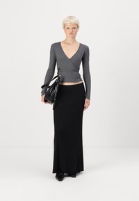 Gina Tricot LONG SLEEVE WRAP - Top dugih rukava - thunderstorm