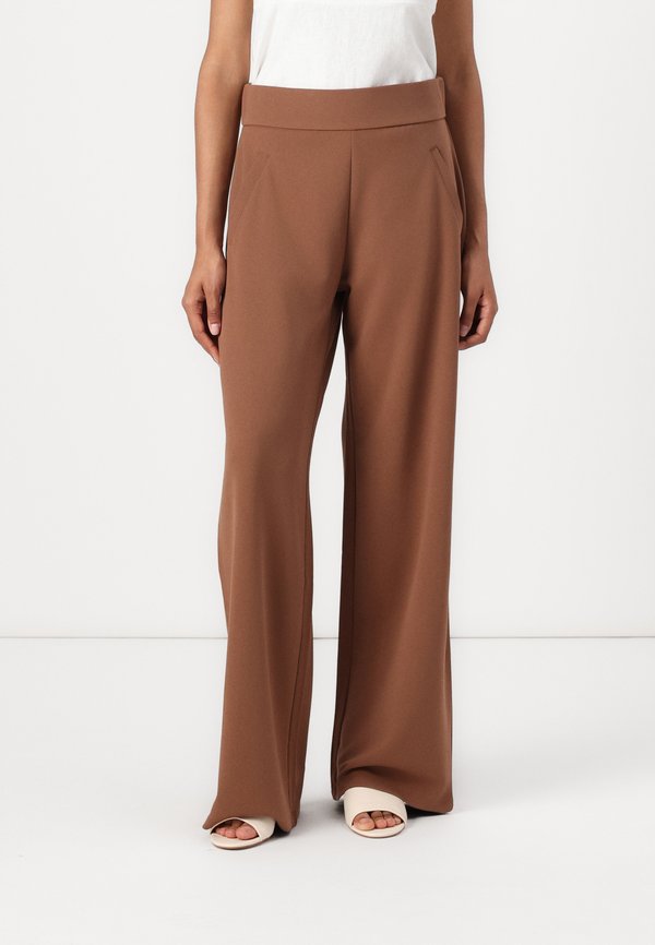 JDYLOUISVILLE CATIA WIDE - Trousers - cacao nibs