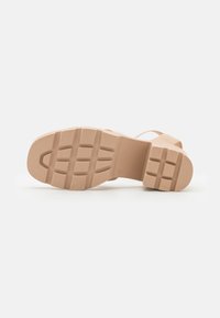 Even&Odd Wide Fit Platforminiai sandalai - beige