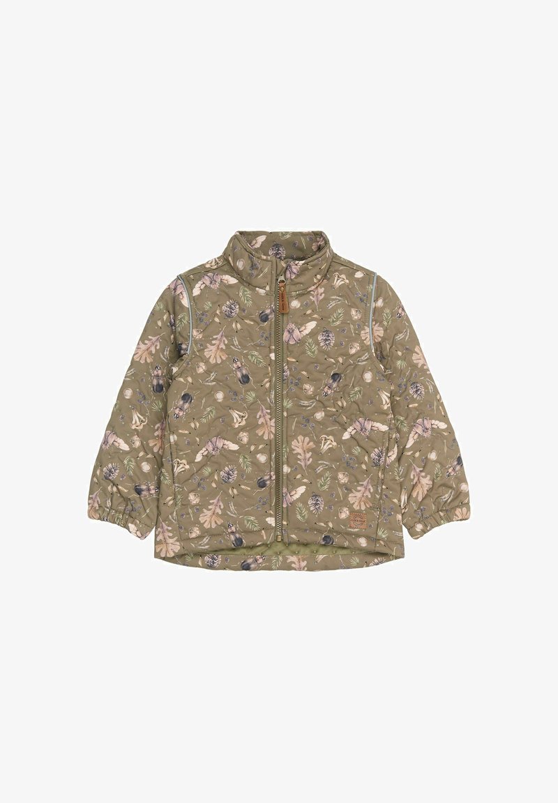 Chaqueta acolchada en verde salvia con un estampado floral y de naturaleza. Cuenta con un cuello alto, cierre de cremallera en la parte delantera y puños elásticos. Parche de logo marrón notable.