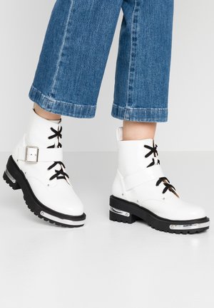 Botines con plataforma - white