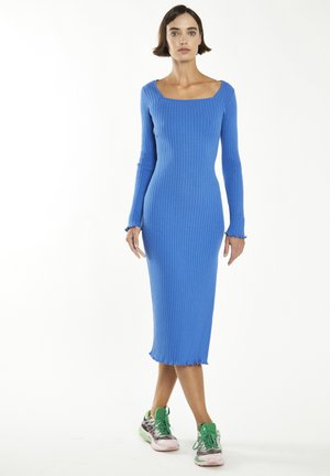 CARE MIDI - Robe pull - ultramarine blue