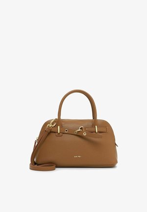 Sac à main en cuir marron avec quincaillerie dorée, forme arrondie, doubles poignées supérieures et bandoulière amovible. Design simple avec accents minimaux.