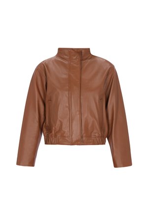 Ruskea nahkainen bomber-takki, jossa on puolikaulus, lyhyt malli, sivutaskut ja sileä pinta. Takissa on siistit saumat ja vähäiset yksityiskohdat.