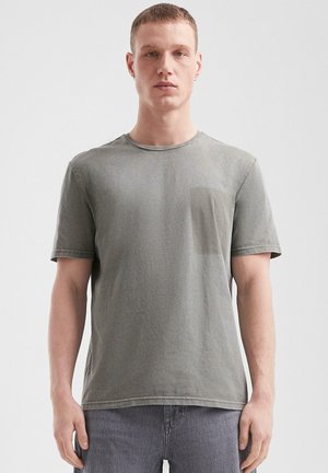 GEWASCHENES MIT SCHATTENTASCHE - T-shirt basique - olivgrün