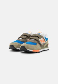 New Balance 574 UNISEX - Sapatilhas - green
