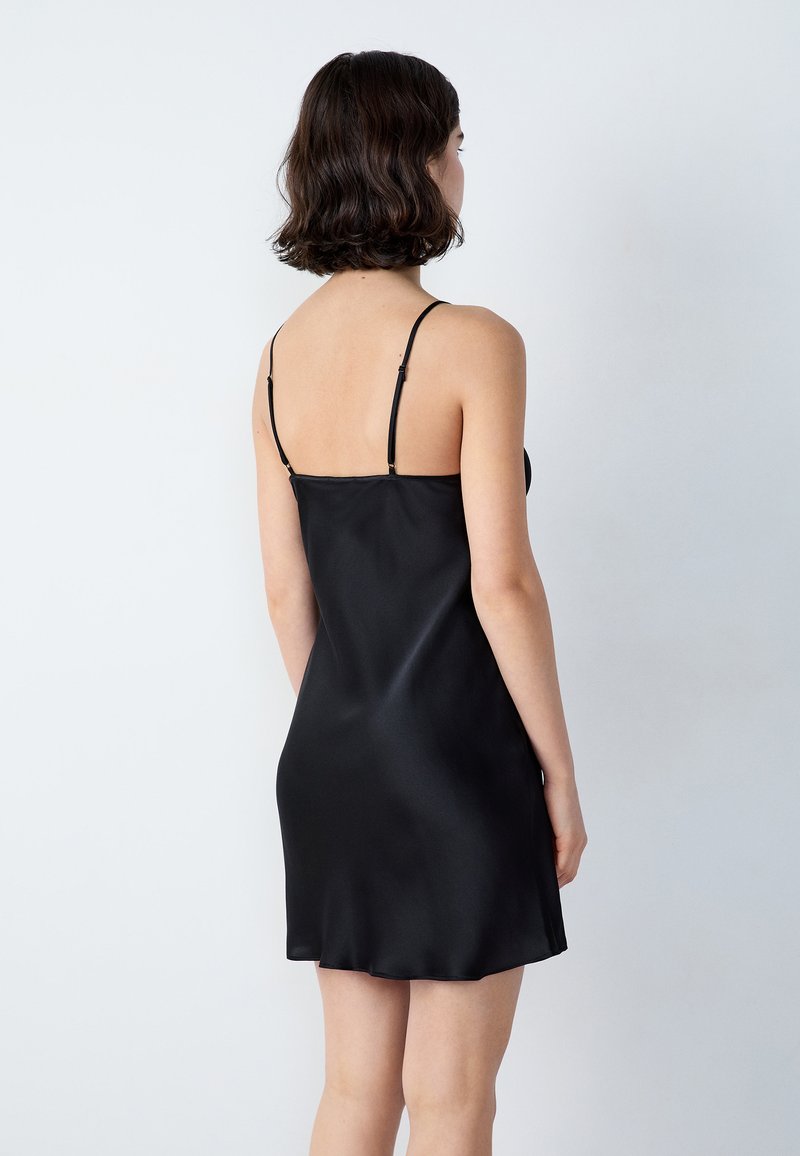 Etam MILKY Chemise de nuit Nuisette black/noir