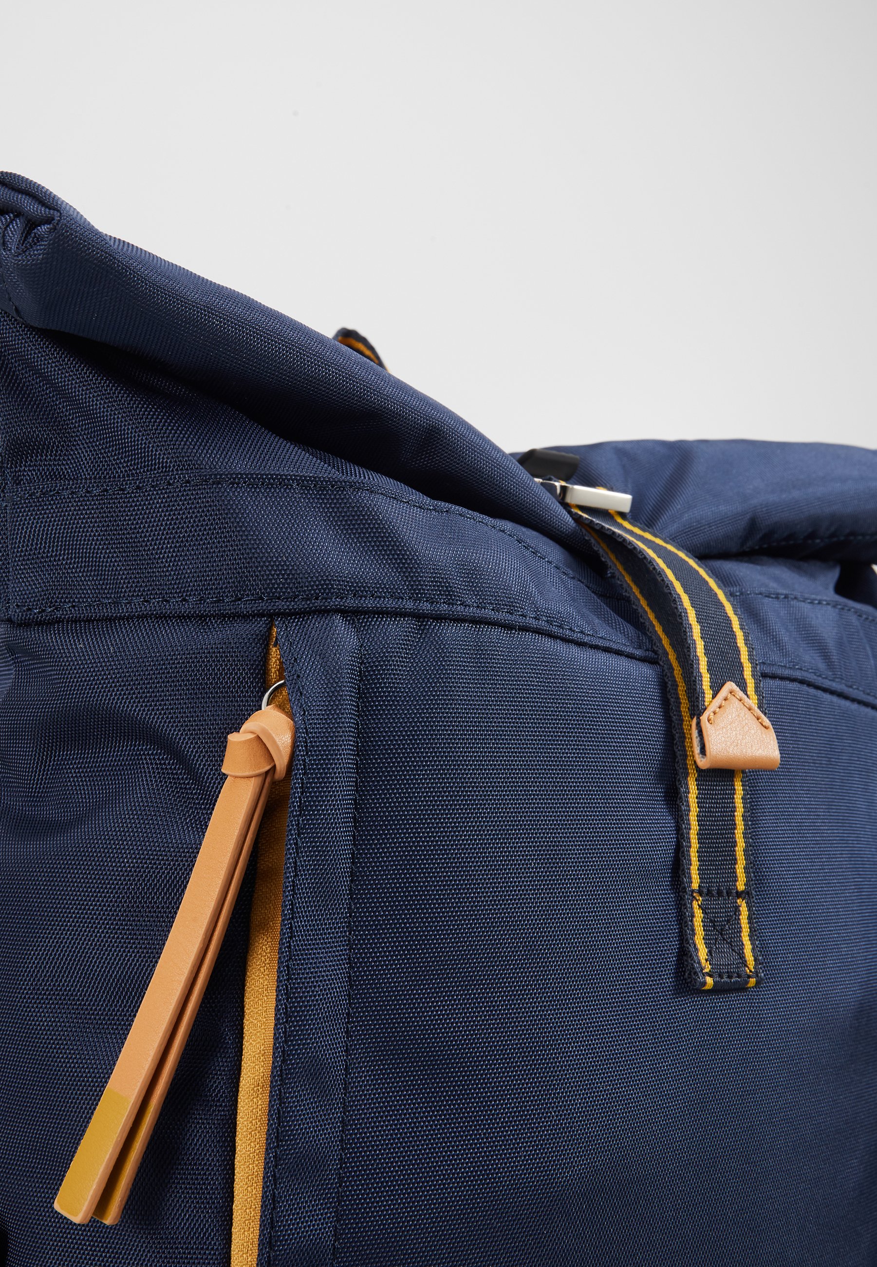 Esprit IZUMIBACKPACK Ryggsekk navy Zalando.no Esprit IZUMIBACKPACK Ryggsekk navy Zalando.no