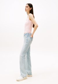 Tommy Jeans MADDIE BOOT - Jeans Bootcut - denim ultra light