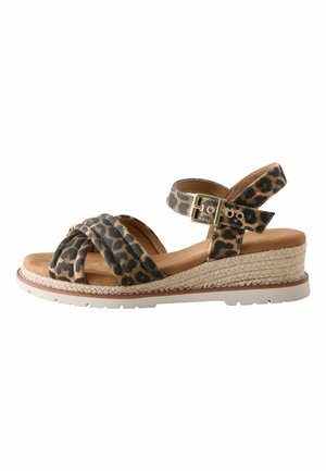 Next, - Espadryle