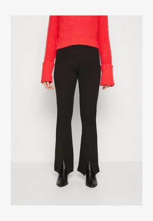 Pantaloni A Zampa Donna PIECES Pcpaige HW Flared Pants - Tessuto Morbido, Eleganza Danese
