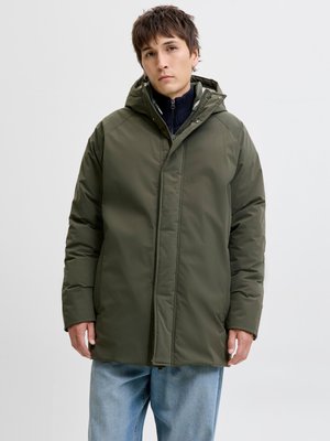 Jack & Jones JJEWOOD - Wintermantel - forest night
