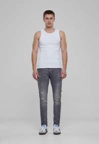 2Y Premium Džíny Slim Fit - grey