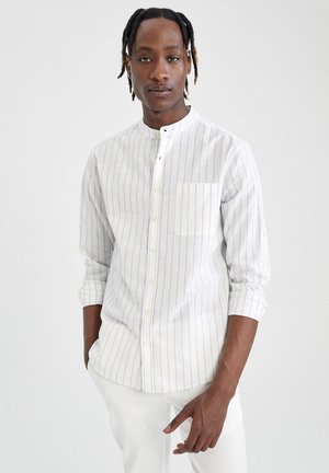 MODERN FIT - Camicia - ecru