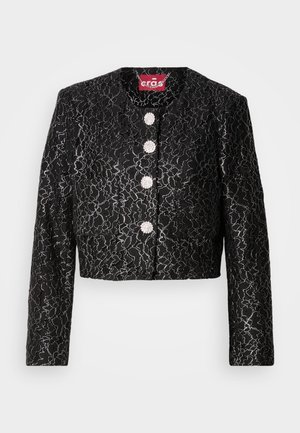 Sort cropped jakke med blomstermønster i blonde, detaljeret med sølvtråd og runde falske perleknapper. Lange ærmer og struktureret design.