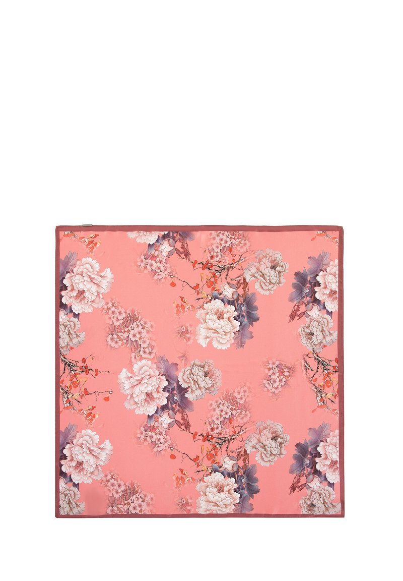 Tela cuadrada con fondo rosa, que presenta patrones florales en blanco, púrpura y naranja, bordeada con un ribete oscuro. Textura suave.