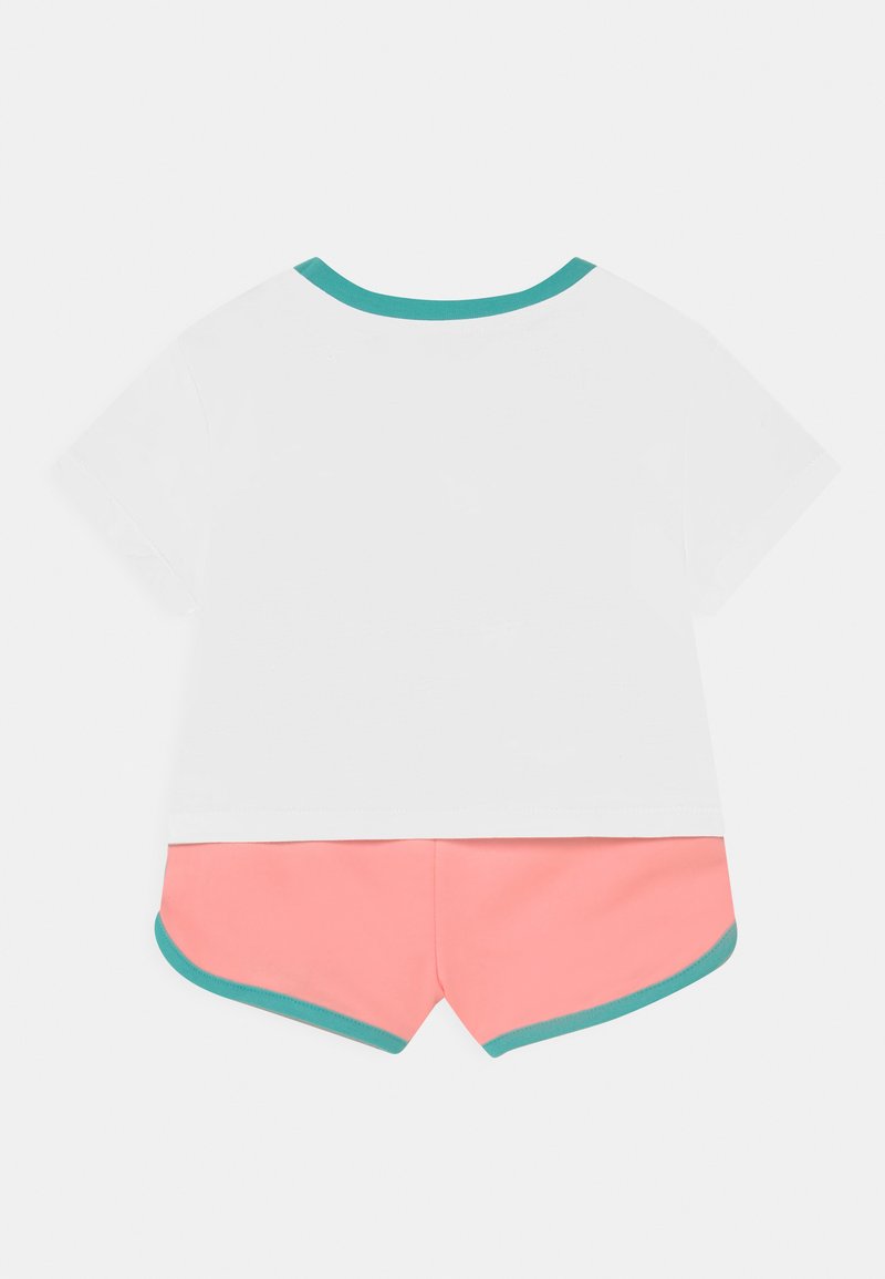 Kinder Shirts | Jordan GIRLS SET Shorts bleached coral/koralle - WA25752 Kinder Shirts | Jordan GIRLS SET Shorts bleached coral/koralle - WA25752