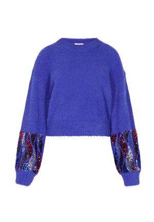 Gekürzter Pullover in lebhaftem Lila, mit flauschiger Textur und Paillettenwellenmustern in Rot, Blau und Silber an den Ärmeln.