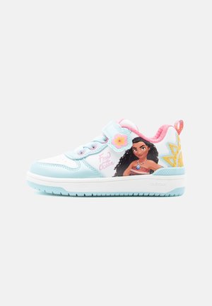 DISNEY PRINCESS MOANA WASHIBA GIRL - Sneakers low - white/watersea