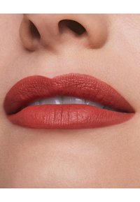 ESTÉE LAUDER PURE COLOR MATTE LIPSTICK - Huulipuna - next romance