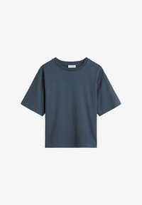 Unselected, muted blue