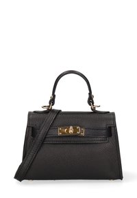 Borsa a tracolla in pelle nera con una forma strutturata, dettagli in hardware dorato, manico superiore e tracolla removibile. Superficie testurizzata con grana visibile.