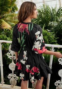 Next Nappali ruha - black