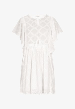 Hvid kjole med korte, lette ærmer, der har diamantformede udskæringer og frynsebånd ved halsen. Lavet af letvægtsstof.