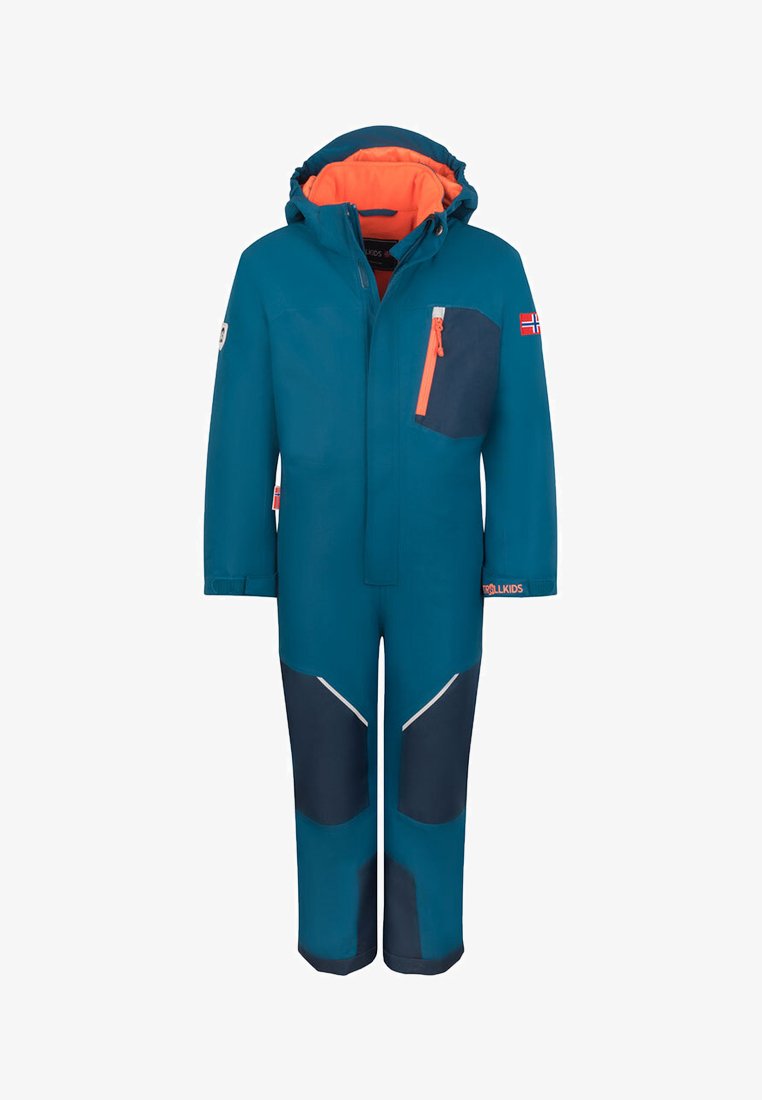 Türkis und marineblauer Kinder-Schneeanzug mit orangefarbenem Futter, Kapuze, Brust-Reißverschluss-Tasche, Knieflicken und norwegischer Flaggenapplikation am Ärmel.
