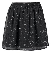 Jupe courte noire avec motif à pois blancs dispersés et taille élastique, tissu léger avec légère superposition transparente.