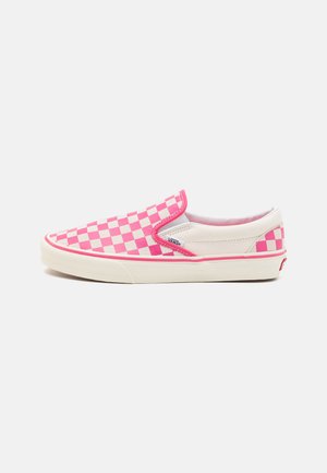 CLASSIC SLIP-ON UNISEX - Scarpe senza lacci - pink/true white