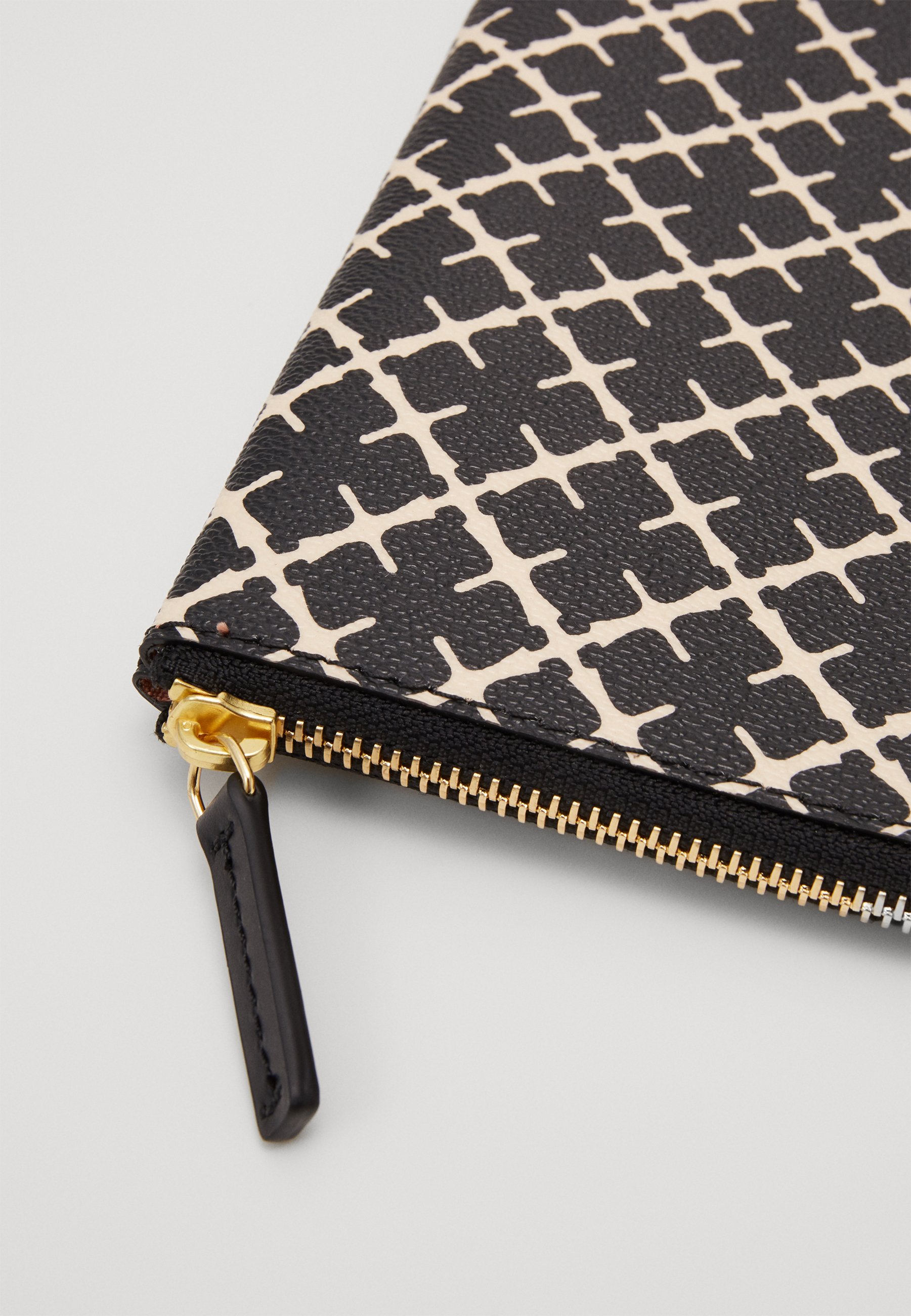 By Malene Birger IVY LAPTOP Dataveske blacksvart By Malene Birger IVY LAPTOP Dataveske charcoal Zalando.no