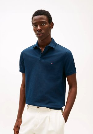 MW0MW17770 - Polo - daf night sky
