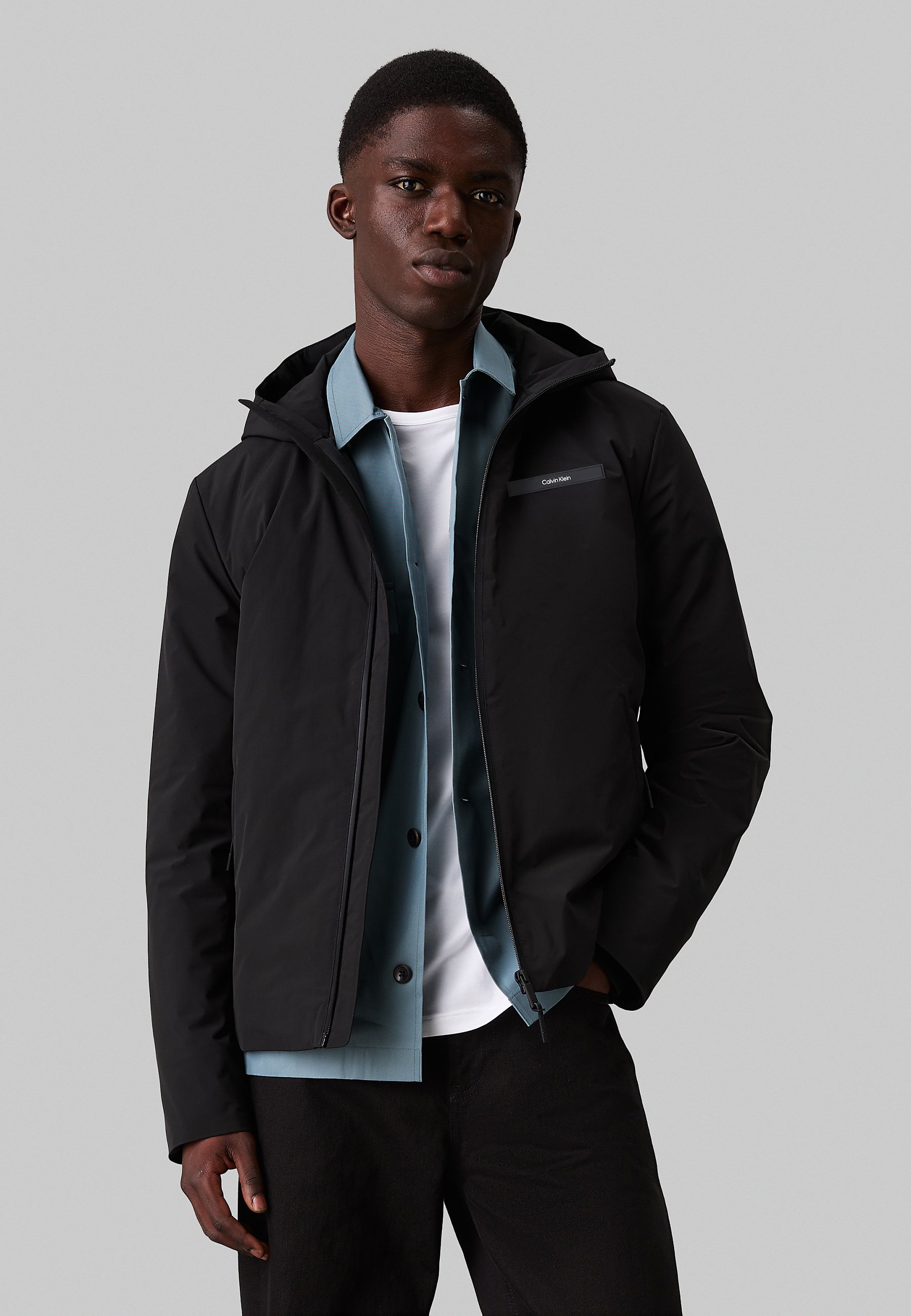 Calvin Klein TECHNICAL JACKET Könnyű dzseki ck black/fekete