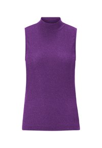 Haut sans manches violet à col montant, fabriqué en tissu à mailles côtelées, brilla, avec un design ajusté et une texture lisse sans embellissements.