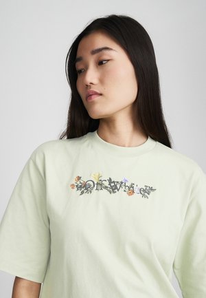 BOOKISH FLOWERS BOXY TEE - Apdrukāts T-krekls - green