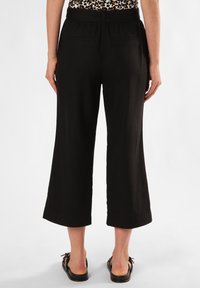 s.Oliver CULOTTE - Broek - schwarz