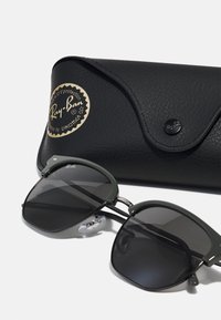 Ray-Ban NEW CLUBMASTER UNISEX - Akiniai nuo saulės - grey/black