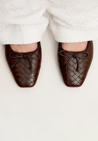 NA-KD Ballerinaskor - dark brown