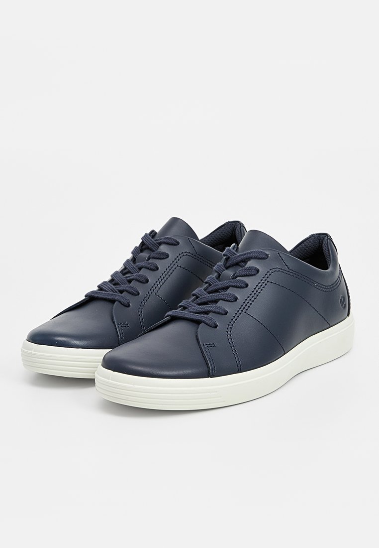 Sneaker low