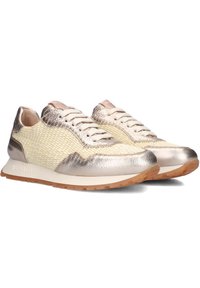 Unausgewählt, raffia latte cava