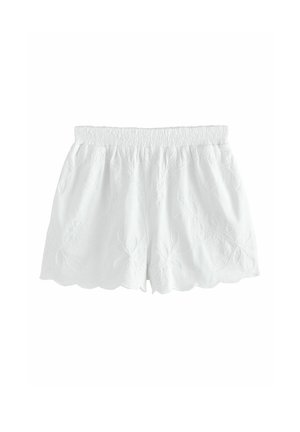 Weiße Baumwollshorts mit elastischem Bund, floraler Stickerei und gewellten Saumkanten, für den Freizeitgebrauch entworfen.