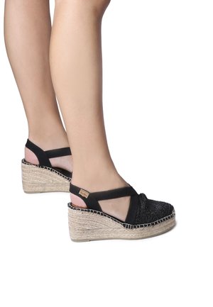 THALIA - Zapatos de plataforma - negre