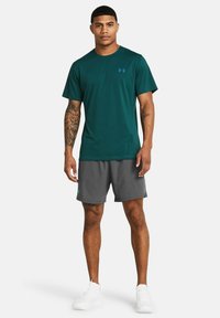 Under Armour VANISH WOVEN - Pantalón corto de deporte - castlerock