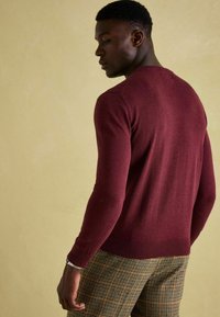 Tom Joule REGULAR FIT - CREW NECK - Svetrík - burgundy