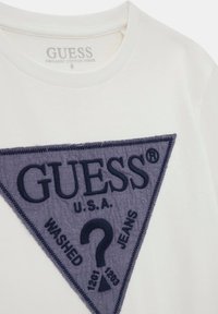 Guess T-shirt con stampa - weiß