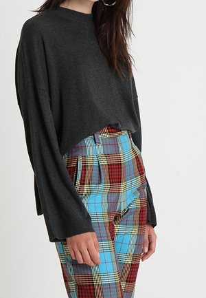 Striktrøje - mottled dark grey