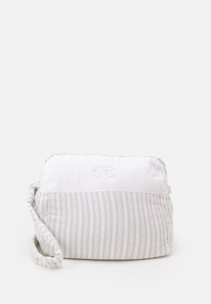 NURSERY BAG - Baby changing bag - gris